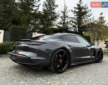 Чорний Порше Тайкан, об'ємом двигуна 0 л та пробігом 33 тис. км за 88900 $, фото 29 на Automoto.ua