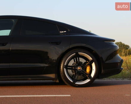 Черный Порше Тайкан, объемом двигателя 0 л и пробегом 29 тыс. км за 85800 $, фото 5 на Automoto.ua