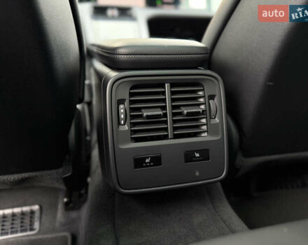 Чорний Порше Тайкан, об'ємом двигуна 0 л та пробігом 33 тис. км за 88900 $, фото 79 на Automoto.ua