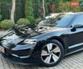 Черный Порше Тайкан, объемом двигателя 0 л и пробегом 41 тыс. км за 49980 $, фото 5 на Automoto.ua