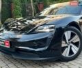 Черный Порше Тайкан, объемом двигателя 0 л и пробегом 41 тыс. км за 49980 $, фото 4 на Automoto.ua