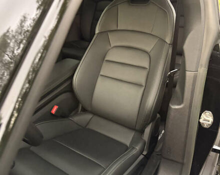 Черный Порше Тайкан, объемом двигателя 0 л и пробегом 11 тыс. км за 83333 $, фото 123 на Automoto.ua