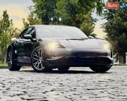 Черный Порше Тайкан, объемом двигателя 0 л и пробегом 11 тыс. км за 83333 $, фото 173 на Automoto.ua