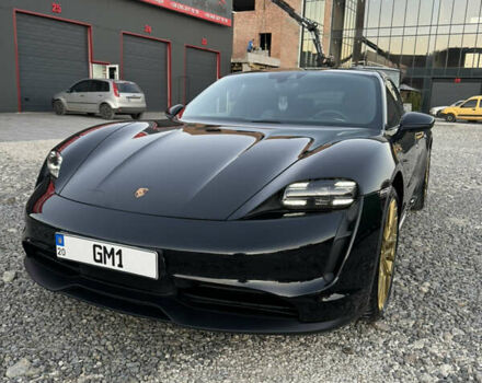 Черный Порше Тайкан, объемом двигателя 0 л и пробегом 40 тыс. км за 88500 $, фото 1 на Automoto.ua