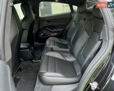 Черный Порше Тайкан, объемом двигателя 0 л и пробегом 9 тыс. км за 78000 $, фото 32 на Automoto.ua