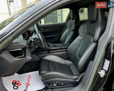 Черный Порше Тайкан, объемом двигателя 0 л и пробегом 9 тыс. км за 78000 $, фото 28 на Automoto.ua