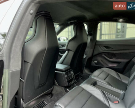 Черный Порше Тайкан, объемом двигателя 0 л и пробегом 9 тыс. км за 78000 $, фото 31 на Automoto.ua