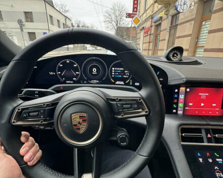 Черный Порше Тайкан, объемом двигателя 0 л и пробегом 40 тыс. км за 88500 $, фото 13 на Automoto.ua