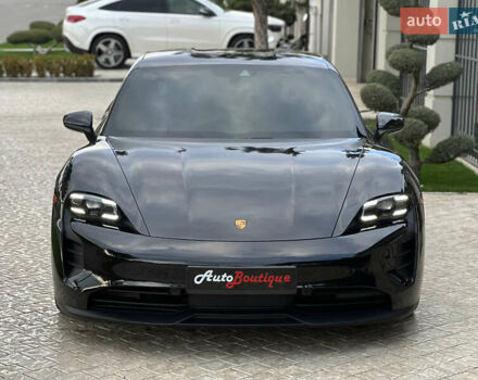 Черный Порше Тайкан, объемом двигателя 0 л и пробегом 9 тыс. км за 78000 $, фото 1 на Automoto.ua