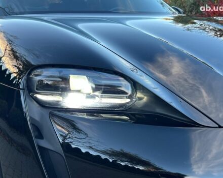 Черный Порше Тайкан, объемом двигателя 0 л и пробегом 41 тыс. км за 49980 $, фото 3 на Automoto.ua