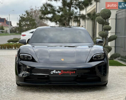 Черный Порше Тайкан, объемом двигателя 0 л и пробегом 9 тыс. км за 78000 $, фото 2 на Automoto.ua