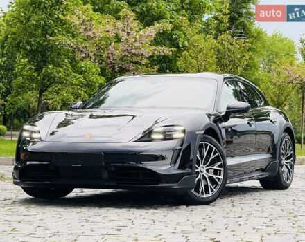 Черный Порше Тайкан, объемом двигателя 0 л и пробегом 11 тыс. км за 83333 $, фото 55 на Automoto.ua