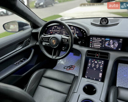 Черный Порше Тайкан, объемом двигателя 0 л и пробегом 9 тыс. км за 78000 $, фото 34 на Automoto.ua