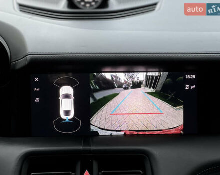 Черный Порше Тайкан, объемом двигателя 0 л и пробегом 9 тыс. км за 78000 $, фото 56 на Automoto.ua