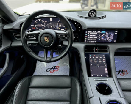 Черный Порше Тайкан, объемом двигателя 0 л и пробегом 9 тыс. км за 78000 $, фото 36 на Automoto.ua