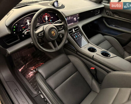 Черный Порше Тайкан, объемом двигателя 0 л и пробегом 11 тыс. км за 83333 $, фото 115 на Automoto.ua