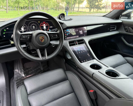 Черный Порше Тайкан, объемом двигателя 0 л и пробегом 11 тыс. км за 83333 $, фото 85 на Automoto.ua