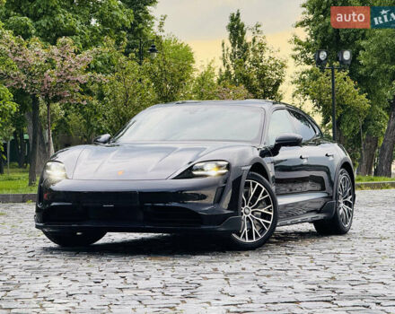 Черный Порше Тайкан, объемом двигателя 0 л и пробегом 11 тыс. км за 83333 $, фото 28 на Automoto.ua