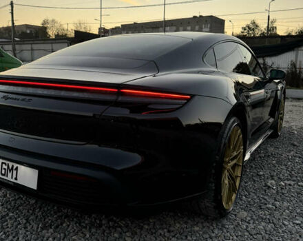 Черный Порше Тайкан, объемом двигателя 0 л и пробегом 40 тыс. км за 88500 $, фото 8 на Automoto.ua