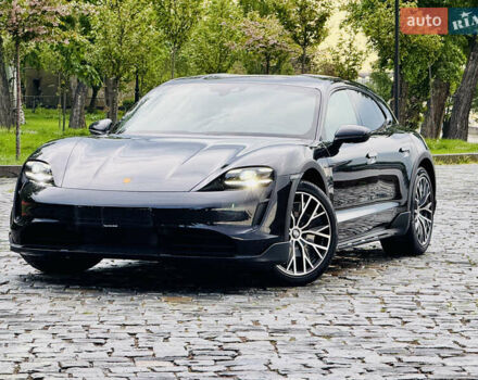 Черный Порше Тайкан, объемом двигателя 0 л и пробегом 11 тыс. км за 83333 $, фото 30 на Automoto.ua