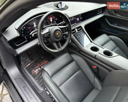 Черный Порше Тайкан, объемом двигателя 0 л и пробегом 11 тыс. км за 83333 $, фото 76 на Automoto.ua