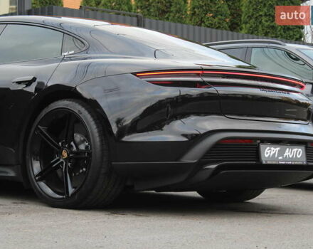 Черный Порше Тайкан, объемом двигателя 0 л и пробегом 1 тыс. км за 108800 $, фото 12 на Automoto.ua