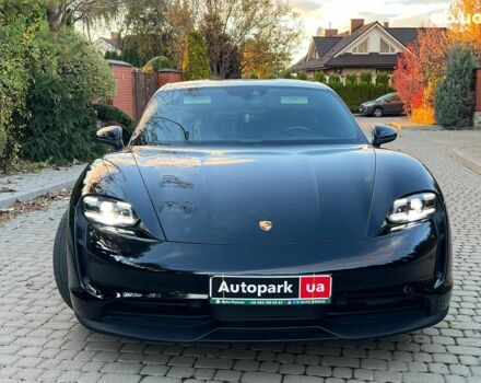 Черный Порше Тайкан, объемом двигателя 0 л и пробегом 41 тыс. км за 49980 $, фото 2 на Automoto.ua