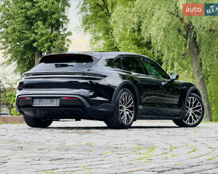 Черный Порше Тайкан, объемом двигателя 0 л и пробегом 11 тыс. км за 83333 $, фото 1 на Automoto.ua