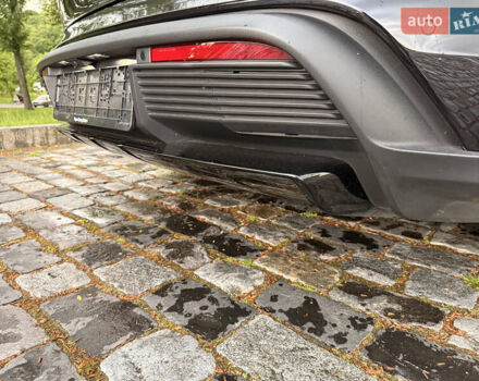 Черный Порше Тайкан, объемом двигателя 0 л и пробегом 11 тыс. км за 83333 $, фото 110 на Automoto.ua