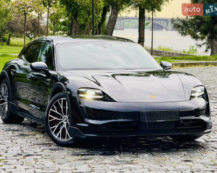 Черный Порше Тайкан, объемом двигателя 0 л и пробегом 11 тыс. км за 83333 $, фото 18 на Automoto.ua