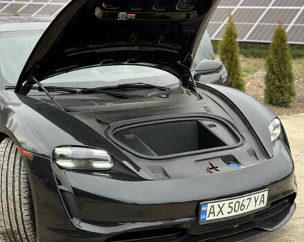 Чорний Порше Тайкан, об'ємом двигуна 0 л та пробігом 29 тис. км за 63000 $, фото 5 на Automoto.ua