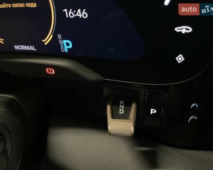 Черный Порше Тайкан, объемом двигателя 0 л и пробегом 43 тыс. км за 70000 $, фото 35 на Automoto.ua