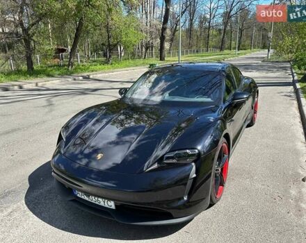 Черный Порше Тайкан, объемом двигателя 0 л и пробегом 112 тыс. км за 60000 $, фото 1 на Automoto.ua