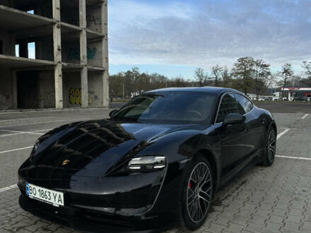 Черный Порше Тайкан, объемом двигателя 0 л и пробегом 84 тыс. км за 65000 $, фото 1 на Automoto.ua