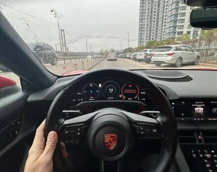 Красный Порше Тайкан, объемом двигателя 0 л и пробегом 32 тыс. км за 45000 $, фото 10 на Automoto.ua