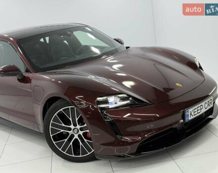 Красный Порше Тайкан, объемом двигателя 0 л и пробегом 35 тыс. км за 63000 $, фото 2 на Automoto.ua