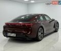 Красный Порше Тайкан, объемом двигателя 0 л и пробегом 35 тыс. км за 63000 $, фото 12 на Automoto.ua