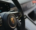 Красный Порше Тайкан, объемом двигателя 0 л и пробегом 8 тыс. км за 125500 $, фото 31 на Automoto.ua