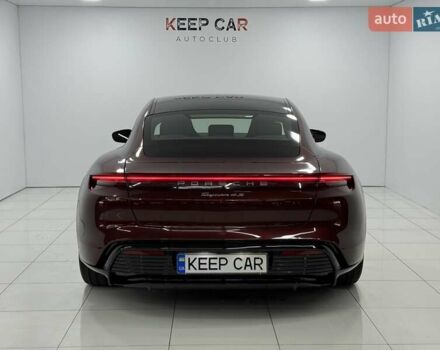 Красный Порше Тайкан, объемом двигателя 0 л и пробегом 35 тыс. км за 63000 $, фото 17 на Automoto.ua