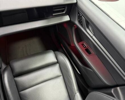 Красный Порше Тайкан, объемом двигателя 0 л и пробегом 35 тыс. км за 63000 $, фото 23 на Automoto.ua