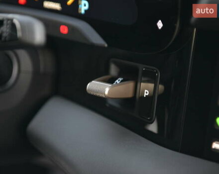 Красный Порше Тайкан, объемом двигателя 0 л и пробегом 8 тыс. км за 125500 $, фото 51 на Automoto.ua