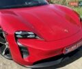 Красный Порше Тайкан, объемом двигателя 0 л и пробегом 60 тыс. км за 73800 $, фото 7 на Automoto.ua