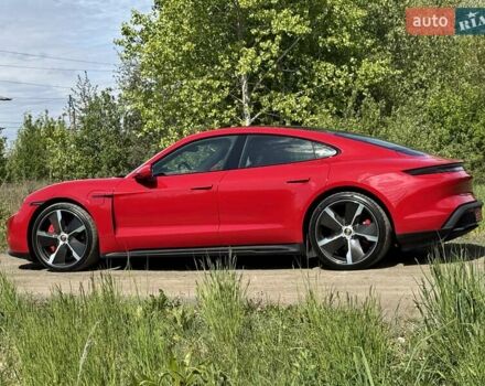 Красный Порше Тайкан, объемом двигателя 0 л и пробегом 60 тыс. км за 73800 $, фото 17 на Automoto.ua