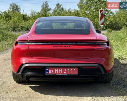 Красный Порше Тайкан, объемом двигателя 0 л и пробегом 60 тыс. км за 73800 $, фото 14 на Automoto.ua