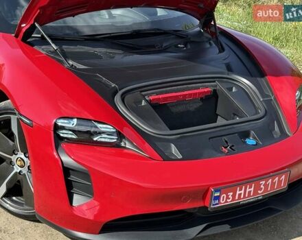 Красный Порше Тайкан, объемом двигателя 0 л и пробегом 60 тыс. км за 73800 $, фото 33 на Automoto.ua