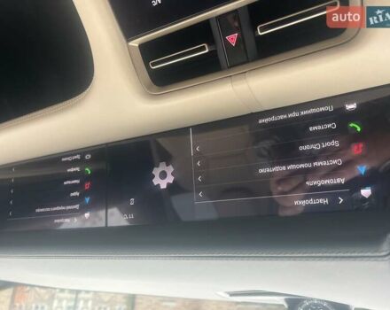 Червоний Порше Тайкан, об'ємом двигуна 0 л та пробігом 18 тис. км за 105000 $, фото 17 на Automoto.ua