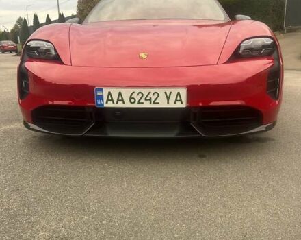 Червоний Порше Тайкан, об'ємом двигуна 0 л та пробігом 18 тис. км за 105000 $, фото 7 на Automoto.ua