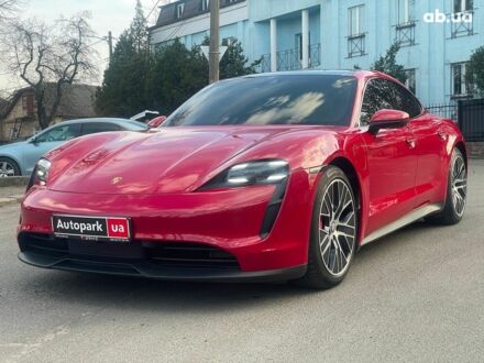 Порше Тайкан 2022 у Києві на Automoto.ua Червоний Порше Тайкан, об'ємом двигуна 0 л та пробігом 23 тис. км за 67890 $, фото 1 на Automoto.ua