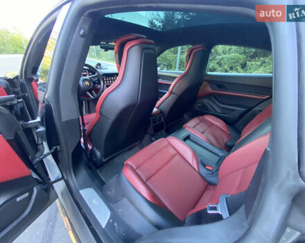 Порше Тайкан, объемом двигателя 0 л и пробегом 72 тыс. км за 54000 $, фото 8 на Automoto.ua
