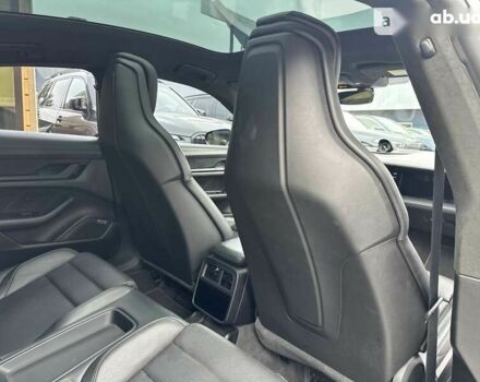 Порше Тайкан, объемом двигателя 0 л и пробегом 12 тыс. км за 83999 $, фото 12 на Automoto.ua